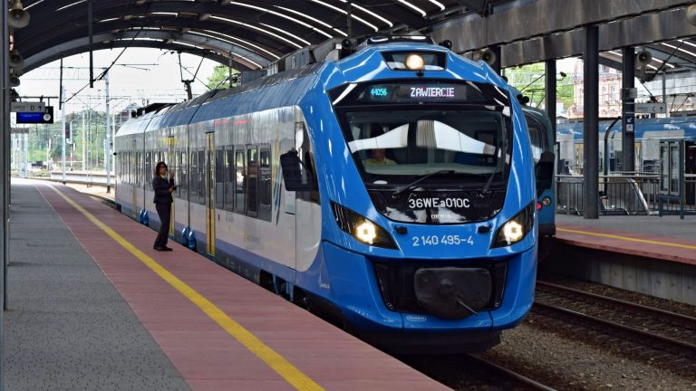 PKP Energetyka: impuls inwestycyjny w OZE na kolei szacowany jest nawet na 10 mld zł