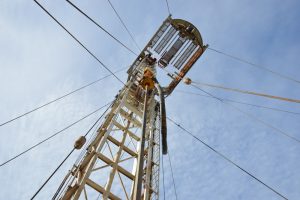 NFOŚ: ok. 229 mln zł dla 15 samorządów na odwierty geotermalne