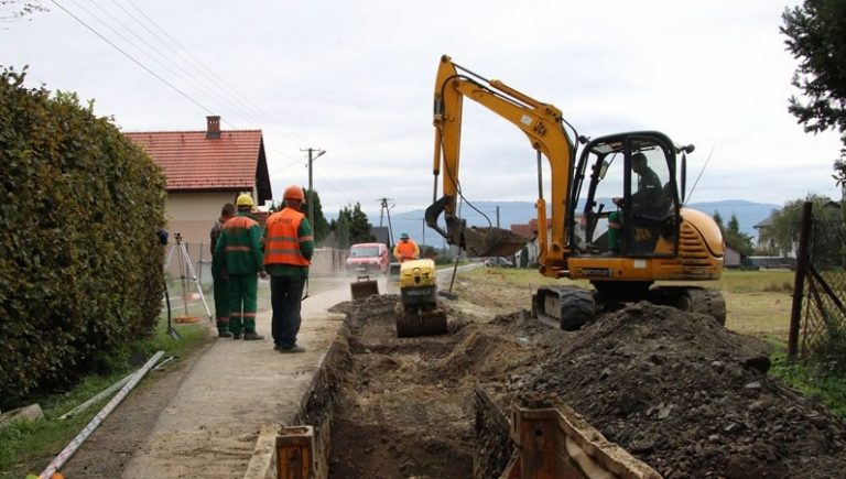 Śląsk. Ponad 35,6 mln zł dotacji z PROW na inwestycje wodno-ściekowe