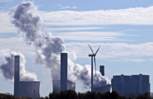 Polityka energetyczna Polski do 2040 r. Węgiel, OZE i... energetyka jądrowa