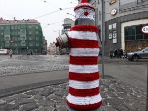 100 biało-czerwonych hydrantów na 100-lecie Powstania Wielkopolskiego