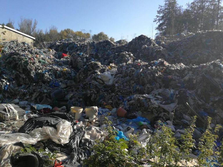 Wrocław kontroluje miejsca, gdzie składowane są odpady