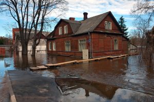 PKN Orlen i wodociągi chcą niwelować zagrożenie powodziowe