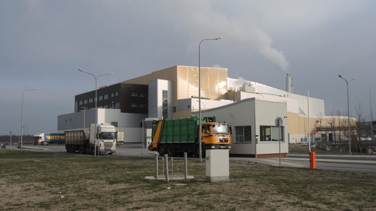 Komornik zajmuje środki spalarni w Szczecinie