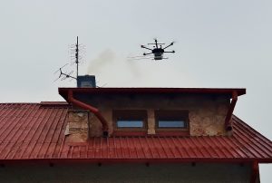 Antysmogowy dron nad Piotrkowem Trybunalskim. Czy kontrole przyniosą efekt?