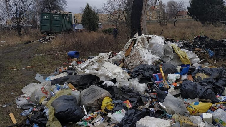 GIOŚ nie ma pieniędzy? Inspekcja odpowiada Rzecznikowi Praw Obywatelskich