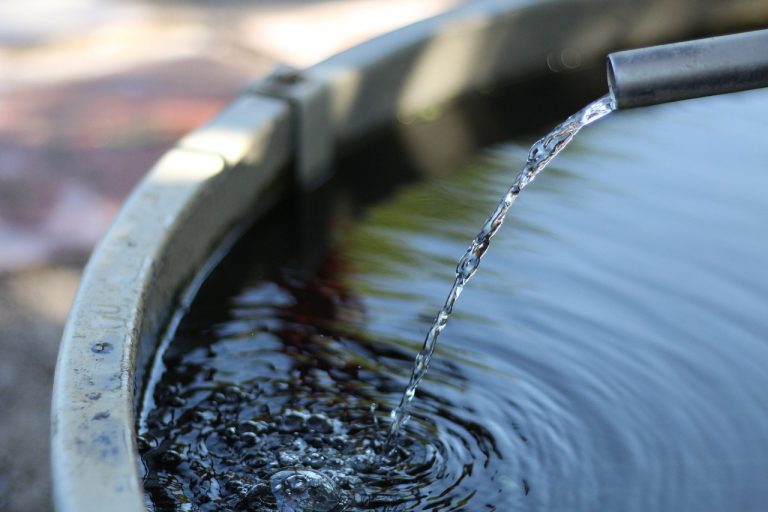 Ponad 200 gmin wprowadziło już ograniczenia w użyciu wody