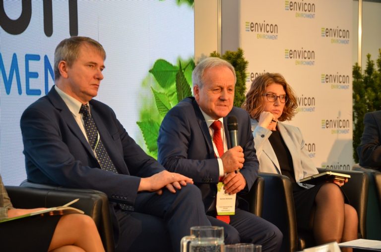 Finansowa dziura w gospodarce odpadami. Czy rynek przez lata zaniżał opłaty?