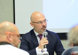 Kurtyka: Od 2022 roku koniec dotacji do pieców węglowych w 