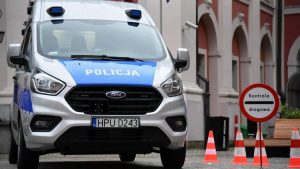 Policjanci zatrzymali prawie 300 trujących samochodów