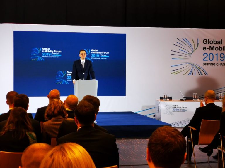 Mateusz Morawiecki: Elektromobilność jednym z priorytetów rządu