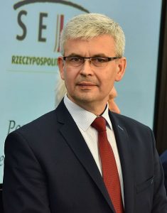 Zyska za szybką budową niezależności energetycznej Polski