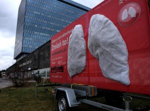 Warszawscy aktywiści chcą zakazu spalania węgla w stolicy