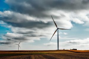 Przepisy blokują inwestycje w elektrownie wiatrowe