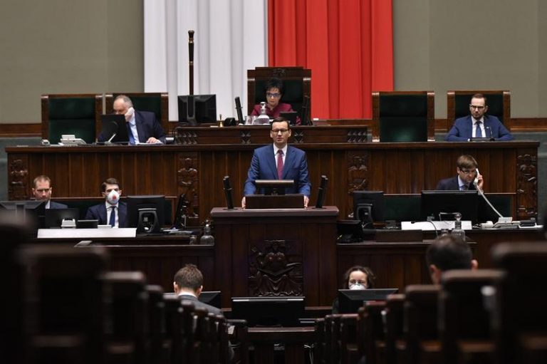 Sejm uchwalił tarczę antykryzysową