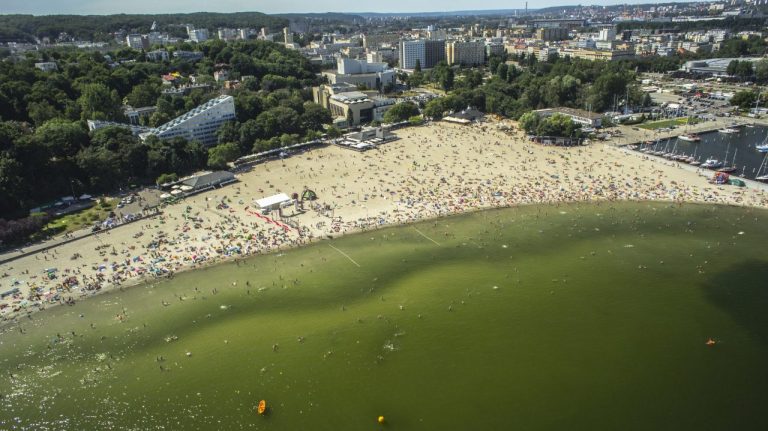 Czy kąpielisko jest czyste? Można to sprawdzić w specjalnej wyszukiwarce