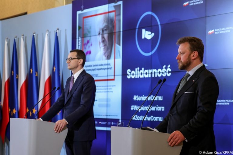 Koronawirus. Rząd wprowadza zakaz wychodzenia z domu