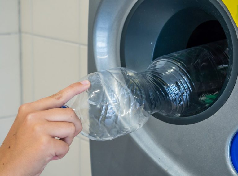 System kaucyjny i jego koszty. Co na nie wpływa?