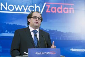 Minister Gróbarczyk zapewnia, że wody pitnej nie zabraknie