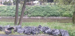Jedna rzeka, jeden dzień, sto worków śmieci