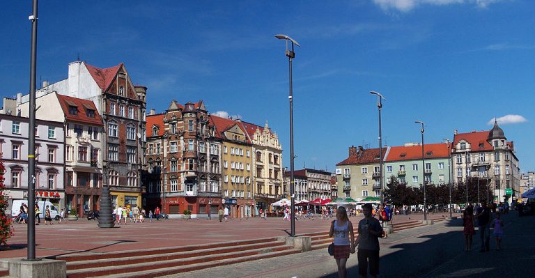Zmiany na rynku w Bytomiu za 230 tys. zł