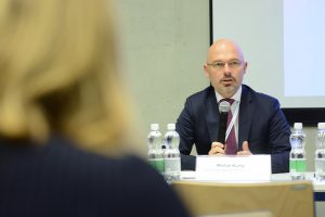 Minister klimatu: transformacja energetyczna nie może prowadzić do dezindustrializacji Śląska