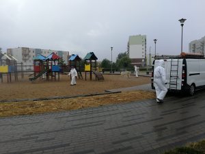 Place zabaw a koronawirus. Kto zapłaci za dezynfekcję?