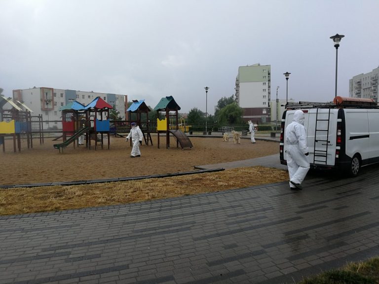 Place zabaw a koronawirus. Kto zapłaci za dezynfekcję?