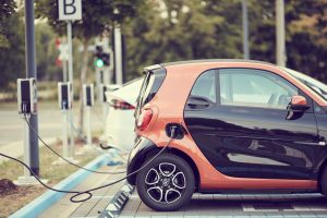Klapa programów dofinansowujących zakup aut elektrycznych