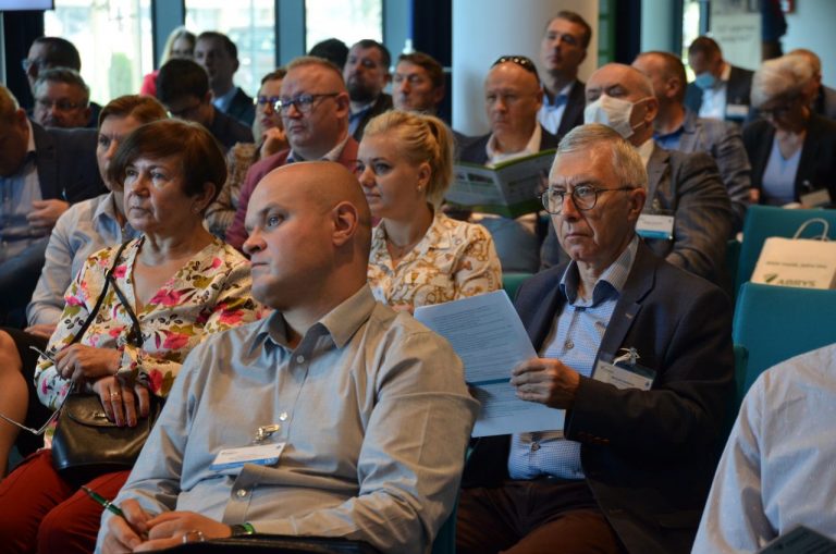 Zagospodarowanie osadów ściekowych. Rozpoczęła się konferencja w Kołobrzegu
