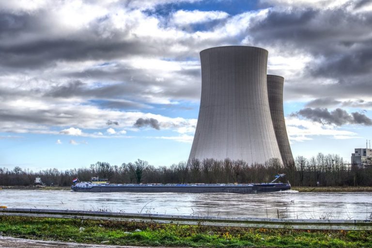 Skarb Państwa chce odkupić spółkę odpowiedzialną za budowę elektrowni jądrowej