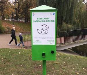 „Kaczkomaty” i wieża dla jaskółek. Warszawa realizuje kolejne projekty z Budżetu Obywatelskiego