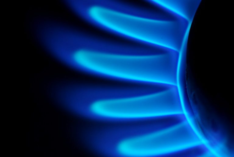 Orlen, Energa i PGNiG zbudują elektrownię gazową w Ostrołęce