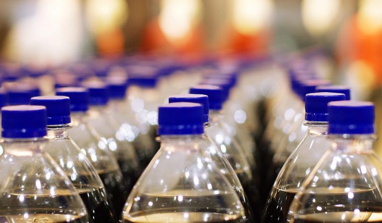 „Podatek od plastiku” staje się faktem