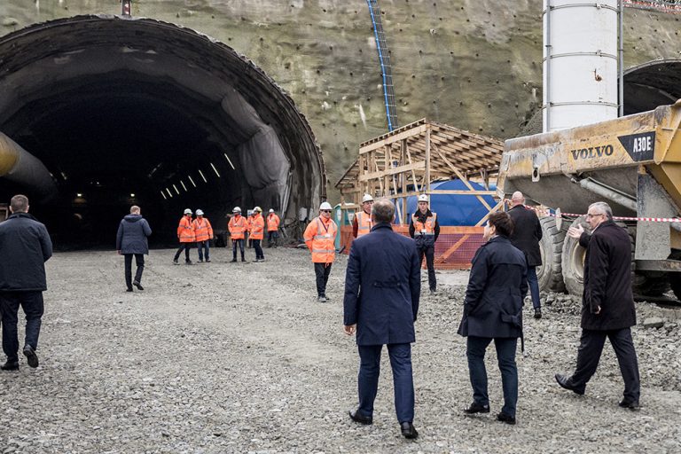 Tunel na Zakopiance gotowy do końca roku?