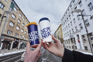 Gdynia wprowadza miejskie kubki wielokrotnego użytku