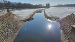 Do jeziora w Poznaniu znów wraca woda