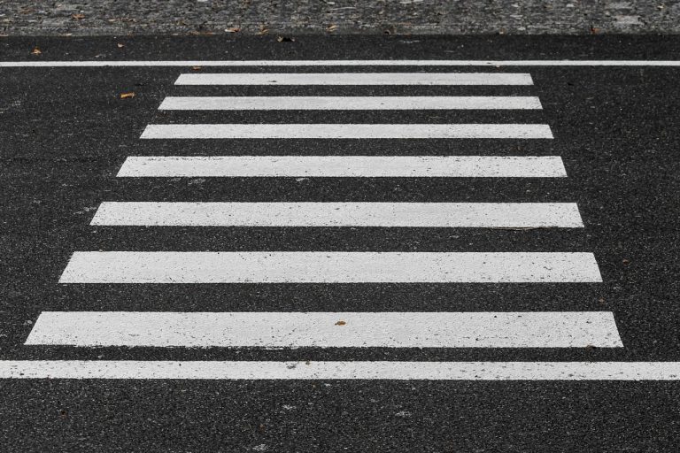 Niebezpieczne przejścia dla pieszych. Na ich modernizację ma trafić ponad pół miliarda złotych