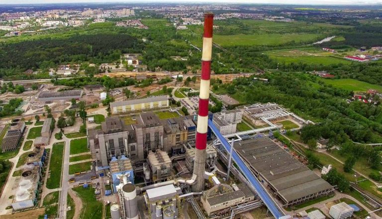 Elektrociepłownia w Poznaniu zmienia paliwo na gaz. Do 2030 r. chce całkowicie wyeliminować węgiel