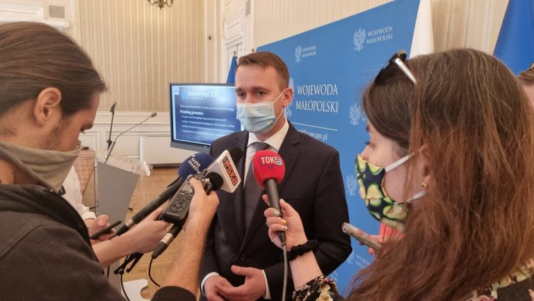 Minister ds. samorządów: chcemy, by koszty wywozu odpadów były niższe