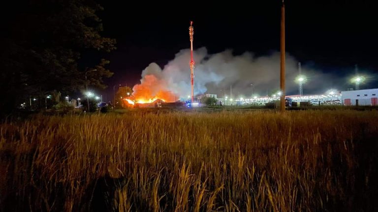 Pożar odpadów pod Poznaniem