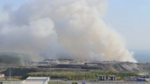 Serbia: Nad Belgradem gryzący dym z pożaru wysypiska śmieci
