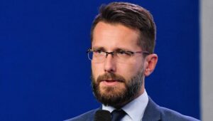 Rzecznik PiS: chcemy zbadać całość decyzji, które miały wpływ na polskie bezpieczeństwo energetyczne od 2007 r.