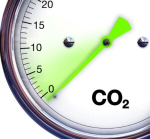 Analitycy: Utrzymanie cen emisji CO2 na poziomie 30 euro do 2025 r. oznacza powolną dekarbonizację