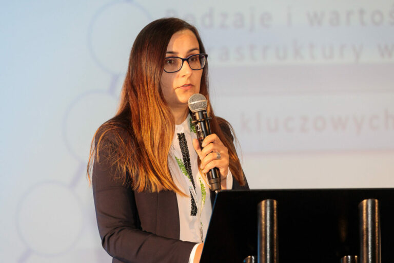 Envicon 2021. Polska będzie inwestować w poprawę jakości wody pitnej i ograniczanie jej strat
