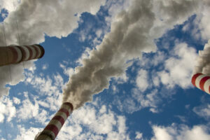 Dwie poprawki do przepisów dot. informowania o emitowanych zanieczyszczeniach