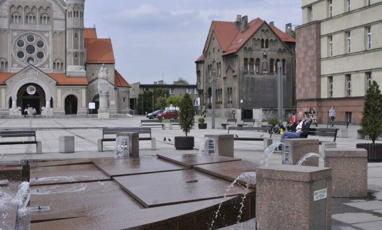 Ruda Śląska kończy kilkuletni projekt wymiany oświetlenia ulicznego