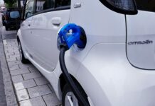Licznik Elektromobilności: Ponad 31 tys. aut z napędem elektrycznym w Polsce