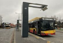 Warszawa: Największa elektromobilna stacja ładowania już działa