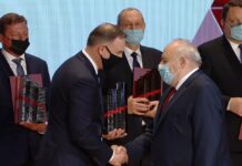 Prezes Pronaru uhonorowany przez prezydenta RP